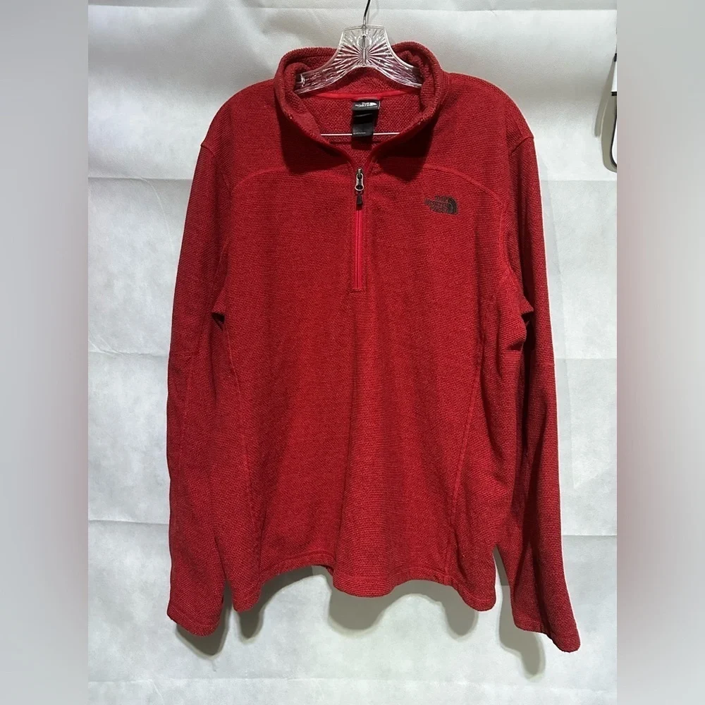 The North Face Men’s L Red Textured Cap Rock Quarter Zip Pullover Jacket Fleece